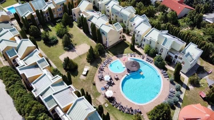 Helena Studio Apartman Siófok Exterior foto